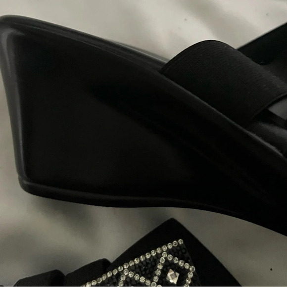 ITALIAN SHOEMAKERS~BLACK BLING~HEELS~NWOT~9 - Picture 7 of 8